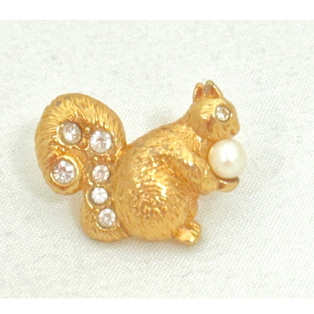Vintage Avon Gold-Tone Squirrel Lapel Pin With Rhinestones & Faux Pearl Signed